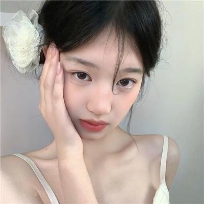 万花嬉春